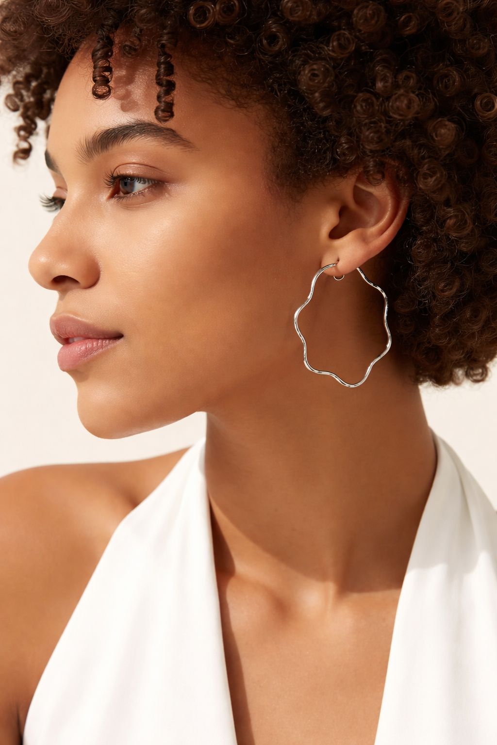 .925 Sterling Silver Wavy Flower Hoop Earrings – Minimalist Organic Style